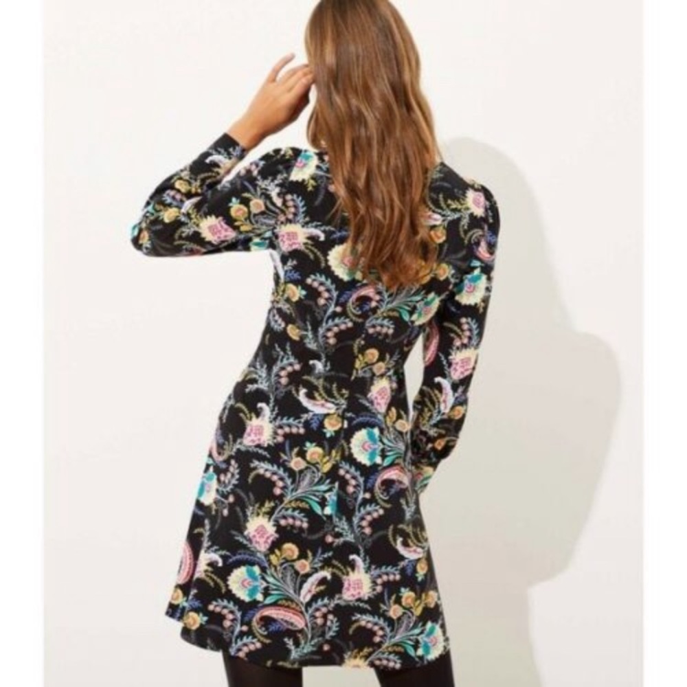 Floral dress 🌸 - Picture 2 of 7